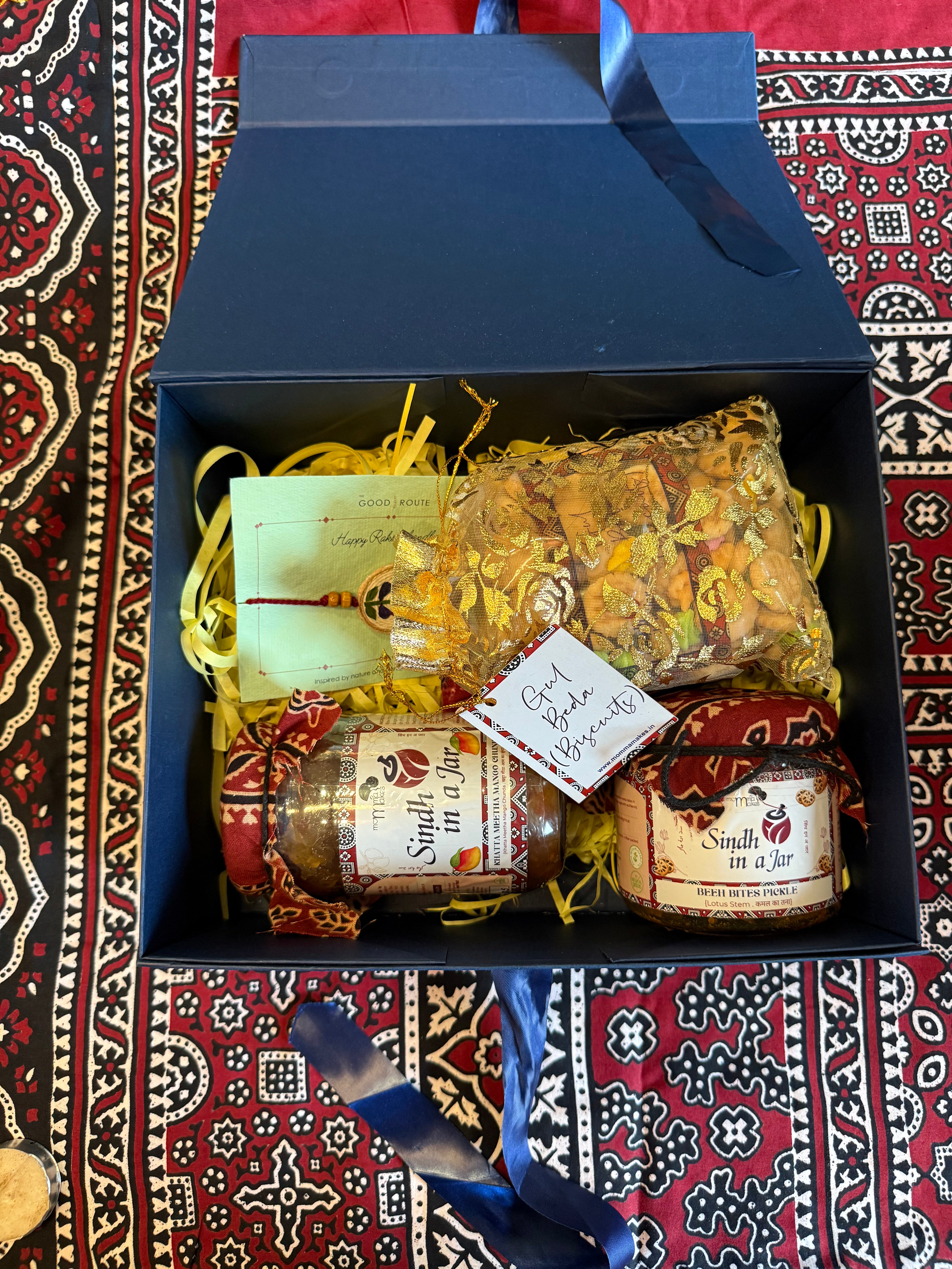 Rakhi Gift Box( Rakhdi jo tohfo)