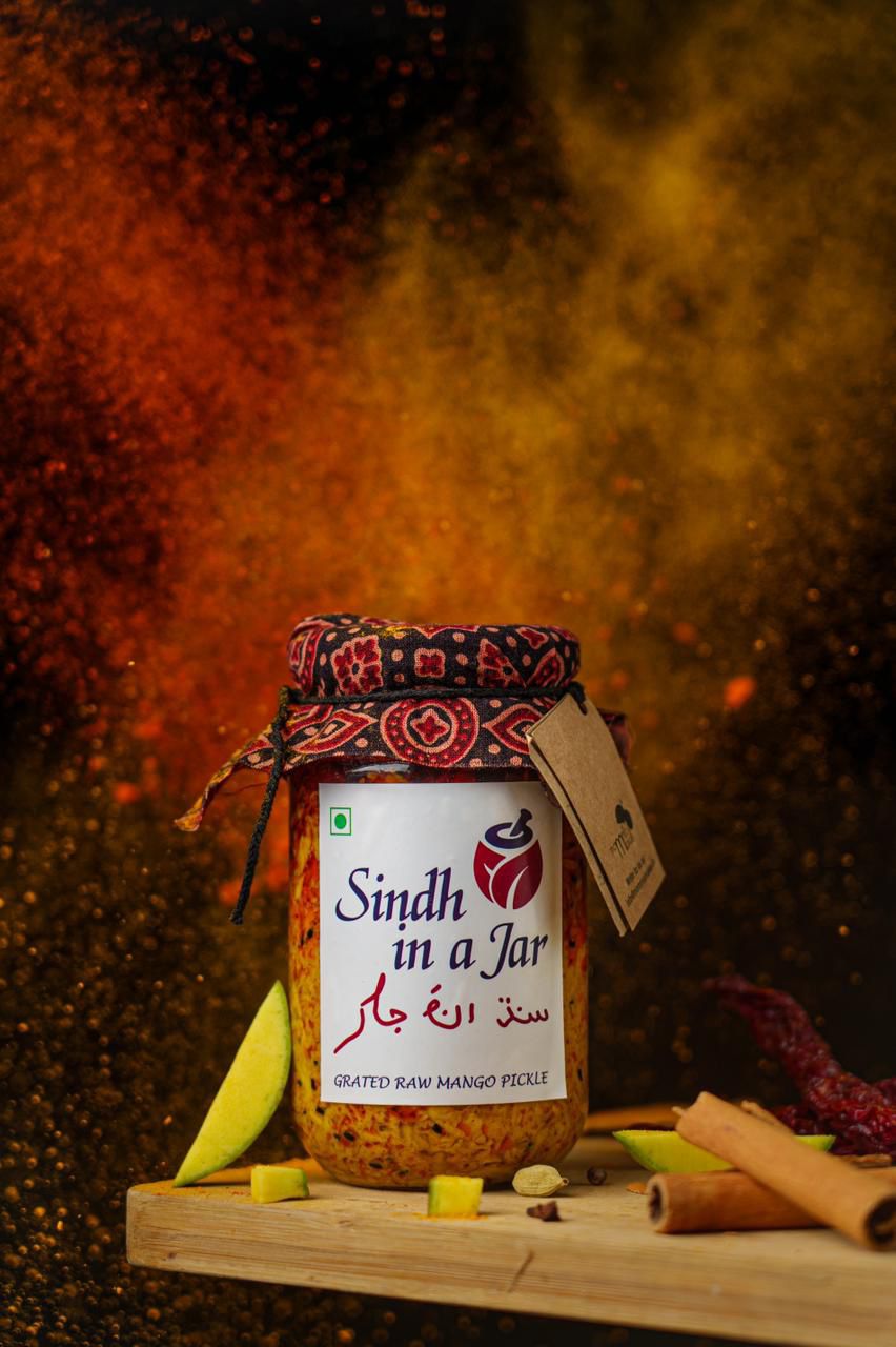 Sindh in a jar - Grated Raw Mango Pickle a.k.a Potli / Beendi/ Gathri Pickle