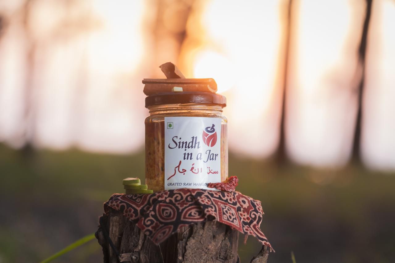 Sindh in a jar - Grated Raw Mango Pickle a.k.a Potli / Beendi/ Gathri Pickle